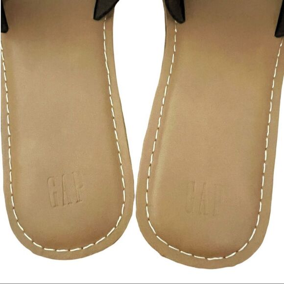GAP Double Strap Slide in True Black - Picture 6 of 8